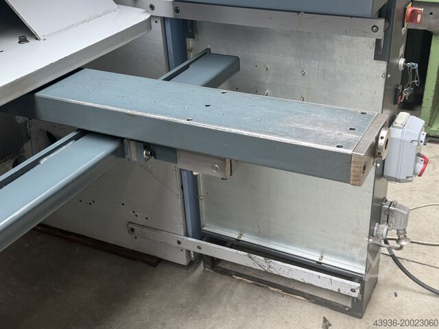 Nożyce gilotynowe SAFAN - HT 255-8 Safan HT 255-8