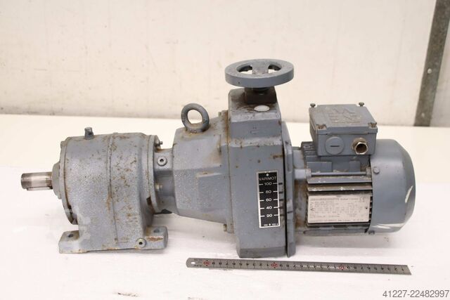 Motorreductor ajustable 0,37 kW 8,5-42 rpm SEW-EURODRIVE R40 D16 DT71D4