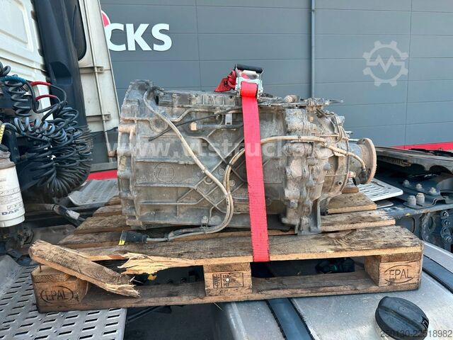 Standardni tegljač DAF XF 450 4x2 Blatt-/Luft, *Getriebeschaden*
