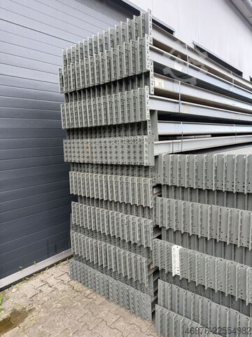 4 295 mm fri bredd/IPG 115x65 mm/2 000 kg Galler Omega Palettenregaltraverse Regaltraverse