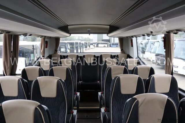 Autobus granturismo VDL Futura FHD2 139-460 /14m / Full Options