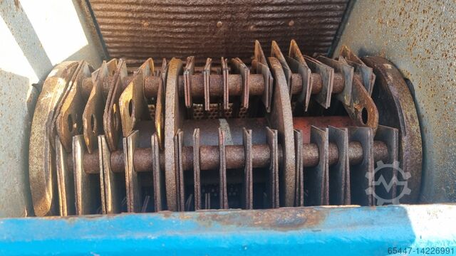 Houtsnipper klepelmolen 30kW Oszust Mały