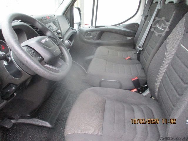 Yüksek tavanlı panelvan IVECO 35S16V
