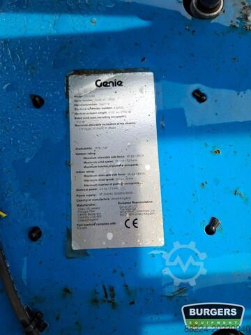 Schaarlift Genie GS3246 Nieuwe accus + lader