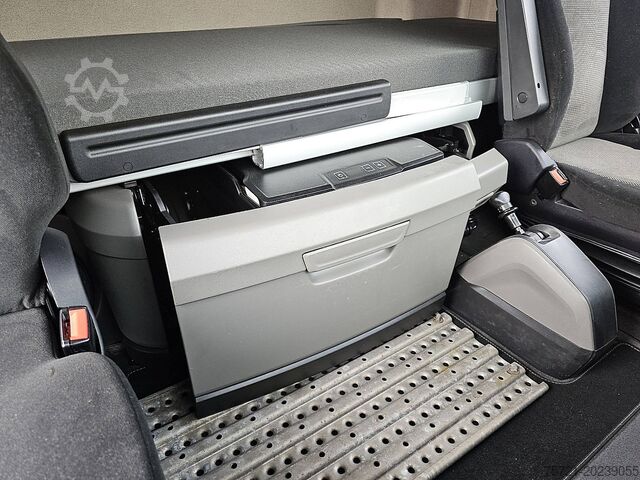 Standard-SZM MAN 18.500 TGX XLX RETARDER 2X TANK