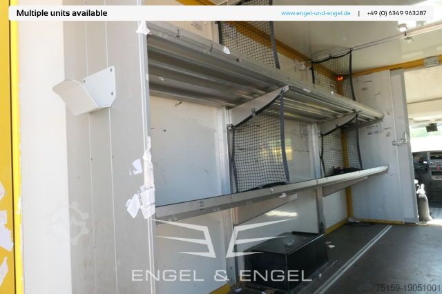 Furgon skrzyniowy iveco Daily 35 S11 C30C AUTOMATIK KAMERA Regale LUFT DURCHGANG EURO-5 CoC