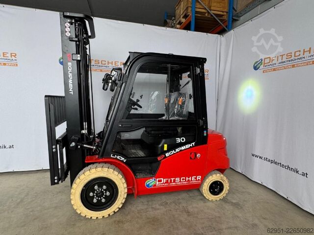 Elektrische vorkheftruck met 4 wielen EP EFL 303