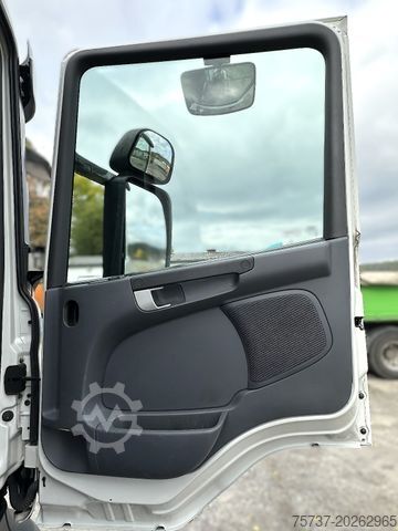 Abrollkipper SCANIA P.450