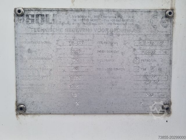 Tehergépkocsira szerelhető légi munkaállvány Isoli PT200 on Nissan NT400
