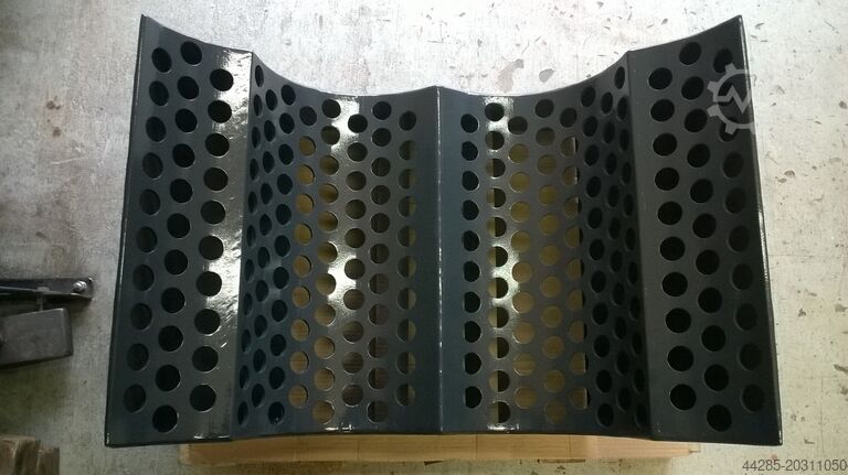 Čtyřhřídelový drtič RM&CT Sp. z o.o. Sieves for four-shaft shredder RS, ZM, Z