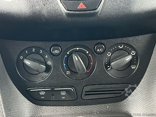 Kassevogn FORD Transit Connect Trend Klima Parkpilotsystem AHK
