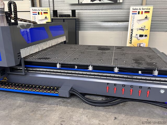 Bewerkingscentrum DMA Machinery