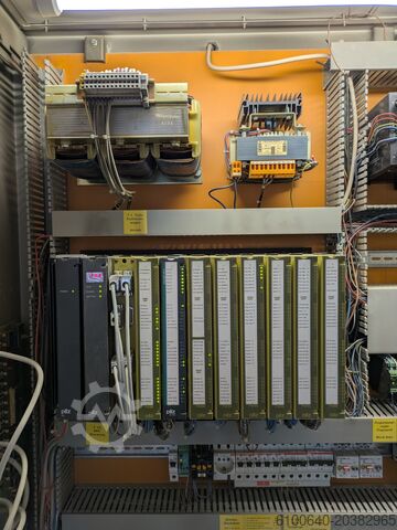 Bewerkingscentrum met doorvoersnelheid Hans Hundegger AG ABM-B P10