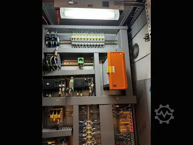 Linea di imbottigliamento completa