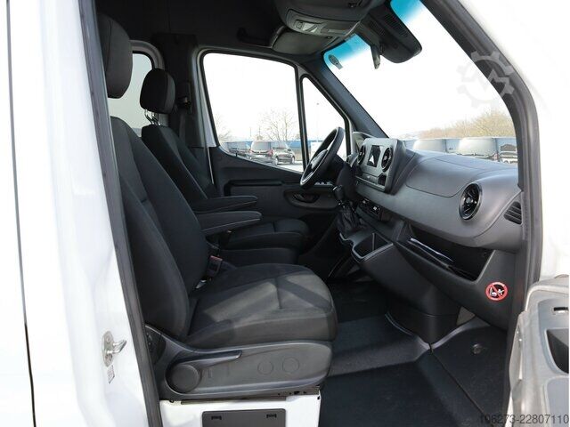 Bestelwagen Mercedes-Benz Sprinter 317 CDI Kombi,Rollstuhllift,8Sitze