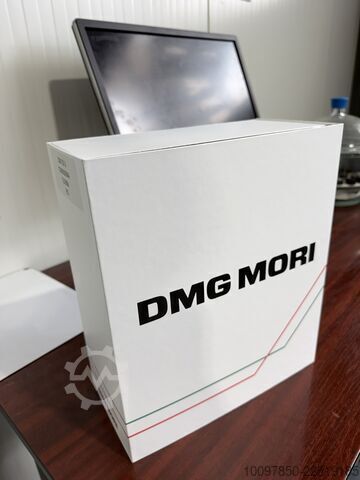 Univerzální pětiosé frézovací centrum CMX 50 U DMG MORI CMX 50 U-Universal milling center 5 axis