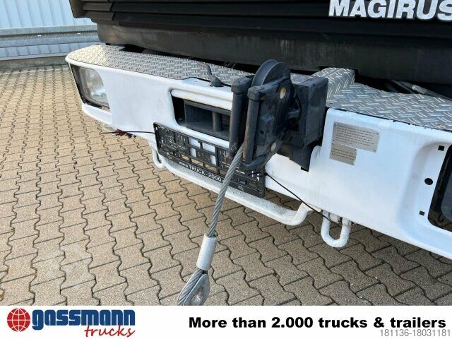 Vrachtwagen met bakwagen Iveco 120-23 AW 4x4 Doka, V8-Motor, Mannschaftswagen 16