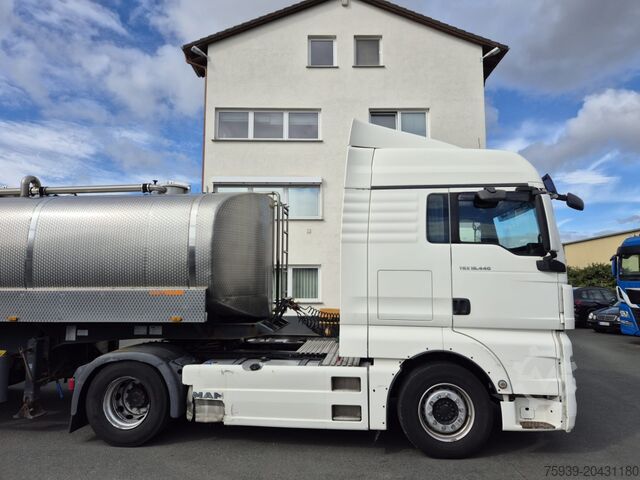 Standard tractor unit MAN TGX 18.440 4x2