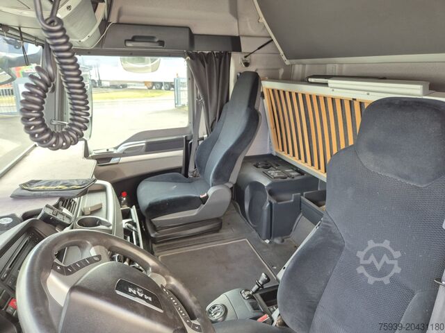 Standard tractor unit MAN TGX 18.440 4x2