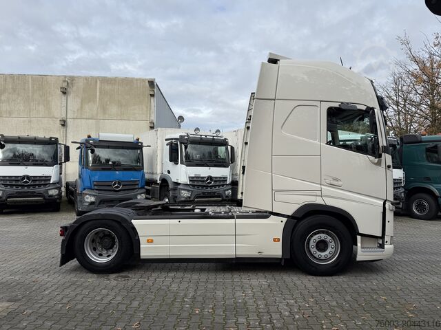 Tractor estándar Volvo FH 500 Globetrotter XL