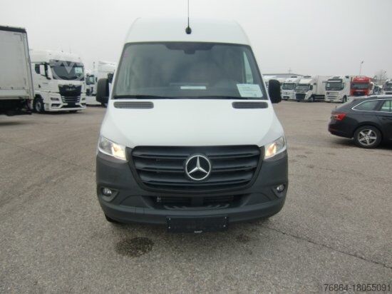 Fourgon tôlé MERCEDES-BENZ SPRINTER 319 CDI STANDARD, IEBETüR