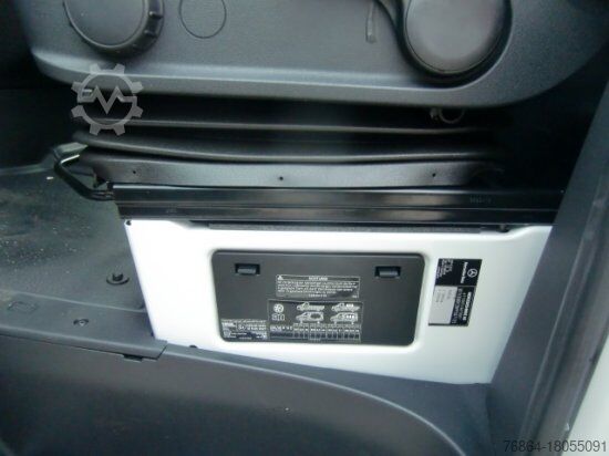 Panelová dodávka MERCEDES-BENZ SPRINTER 319 CDI STANDARD, IEBETüR
