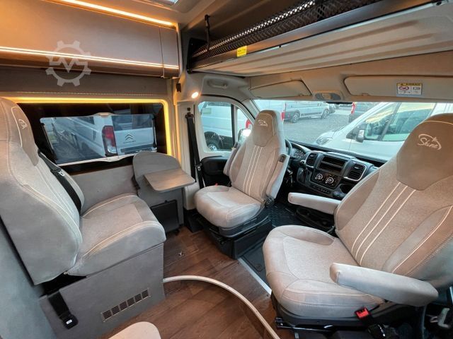 Kamper PÖSSL Summit Shine 600 R L*180Ps Automatik