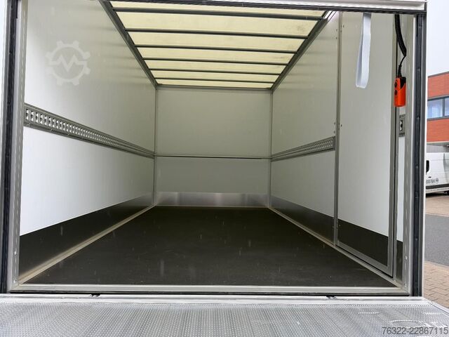 Bakwagen Renault E-TECH MASTER RED CCAB3T5 L3H1 GVW 3,5T/ GESLOT...