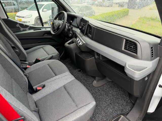 Bakwagen Renault E-TECH MASTER RED CCAB3T5 L3H1 GVW 3,5T/ GESLOT...