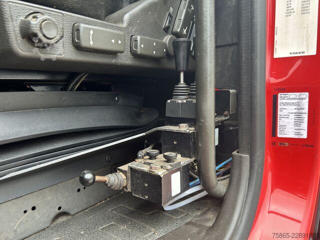 System ramion hakowych Volvo FH 500 Globetrotter 8x2 Tridem / VDL Hook 25 To...