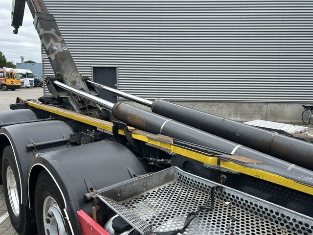 System ramion hakowych Volvo FH 500 Globetrotter 8x2 Tridem / VDL Hook 25 To...