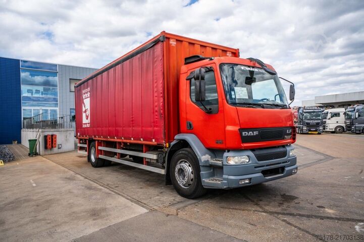 Presenning DAF LF 55.180 +DHOLLANDIA 2.5T.