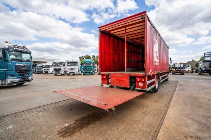 Presenning DAF LF 55.180 +DHOLLANDIA 2.5T.