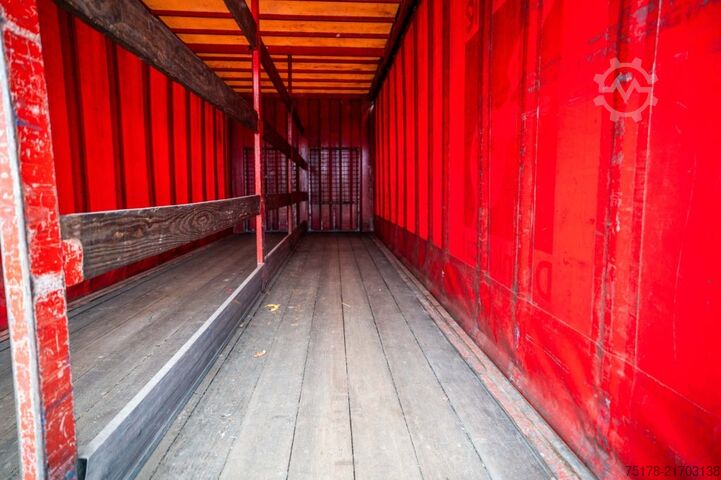 Presenning DAF LF 55.180 +DHOLLANDIA 2.5T.