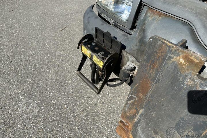 Özel amaçlı kamyon Renault Midlum 300 4x4 Winterdienst / Swiss-Vehicle