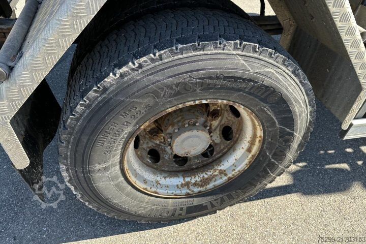 Özel amaçlı kamyon Renault Midlum 300 4x4 Winterdienst / Swiss-Vehicle