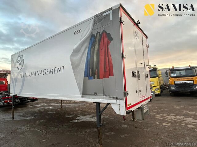 Transportín con maleta Mercedes-Benz Atego 818/918/inklusive Koffer/Hubschwinge