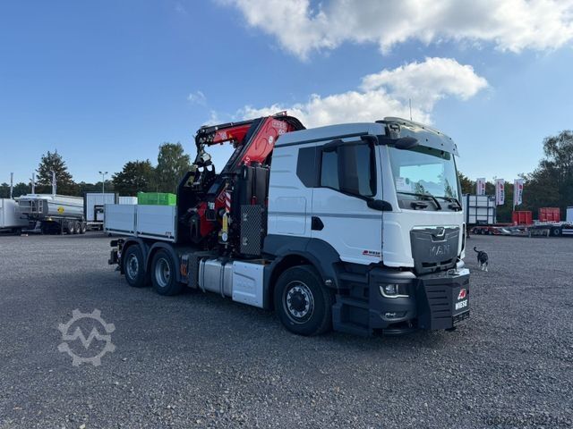 LKW mit Pritsche (offen) MAN 26.470 6x4-4 Hydrodrive Fassi Kran F545 Jib