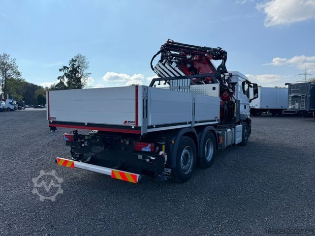 LKW mit Pritsche (offen) MAN 26.470 6x4-4 Hydrodrive Fassi Kran F545 Jib