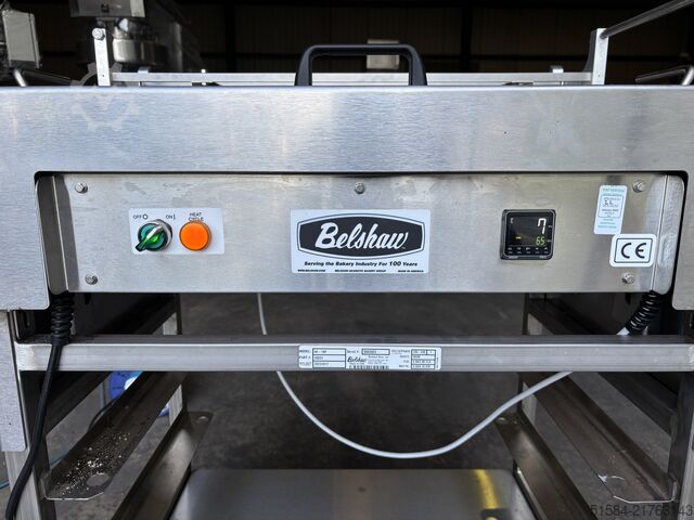 Μηχανή επικάλυψης ντόνατ με γλάσο Belshaw HI18F