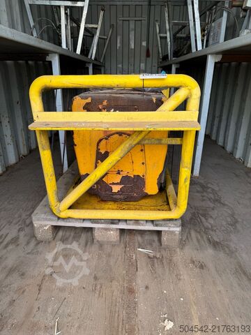 Utilaj de construcții Hatz 1D81C