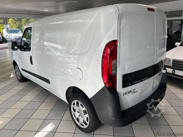 Furgão de painéis FIAT Doblò Maxi Kasten*2.Hand*PDC*