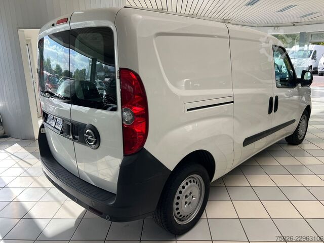 Furgão de painéis OPEL Combo D L2*Maxi*2.Hand*PDC*TÜV28/6*