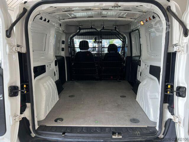 Furgão de painéis OPEL Combo D L2*Maxi*2.Hand*PDC*TÜV28/6*