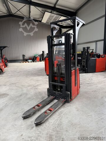 Empilhador manual Linde E14 AP