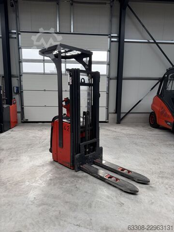 Empilhador manual Linde E14 AP