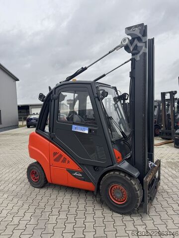 Stivuitoare diesel Linde H30D-02