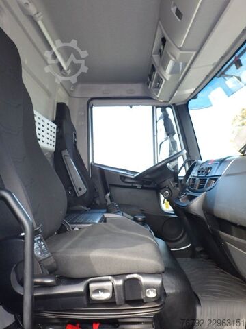 Ψυγείο φορτηγό IVECO ML 160 E 28 P TK-Koffer 7,5m/LBW/Türen/AHK/Klima