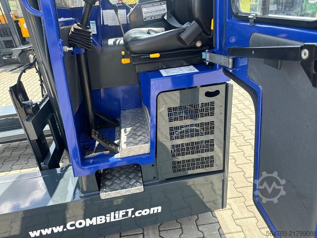 Wózek widłowy czterokierunkowy Combilift C3000/ Mast 7500 mm /Teleskopic forks