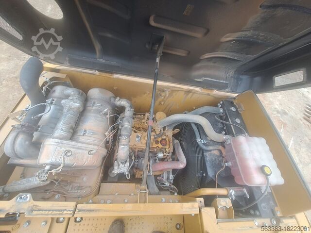 Raupenbagger Caterpillar 323FLN IHC